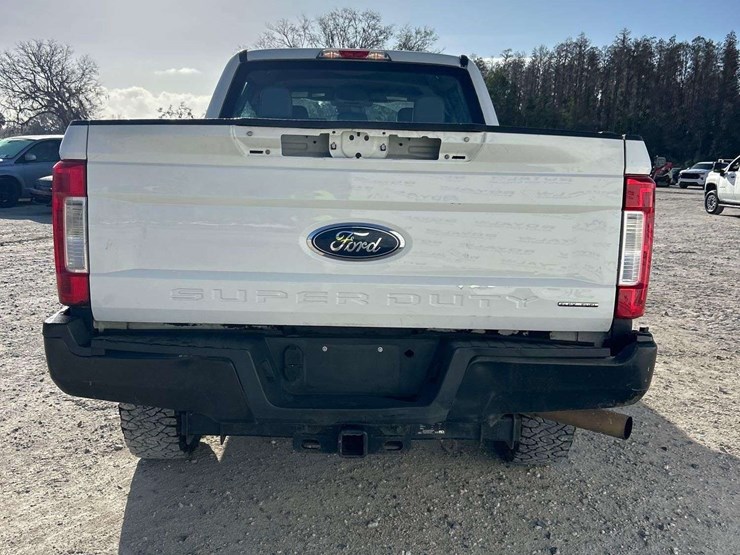 2017-ford-f250-image-22