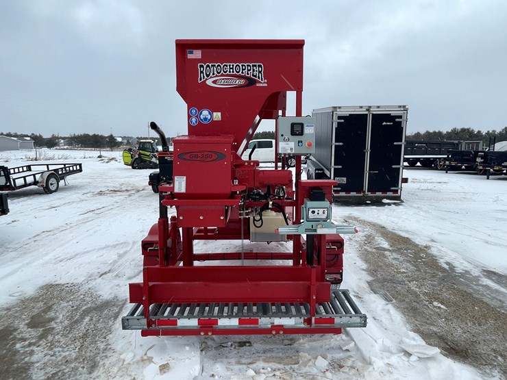 2023-rotochopper-go-bagger-250-image-6