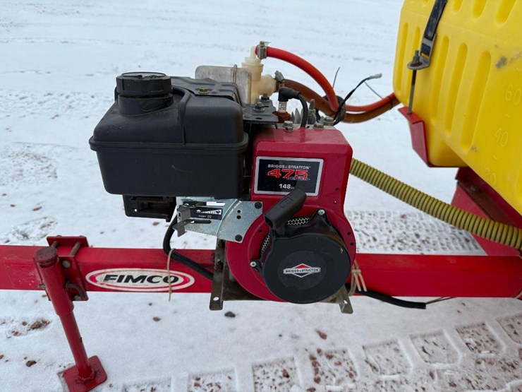 #83-•-lot-83-image-16