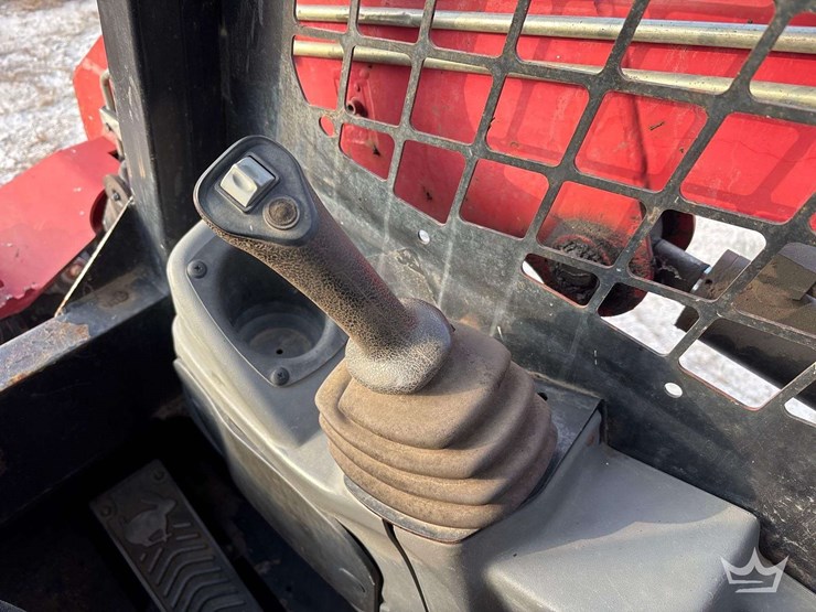 2014-takeuchi-ts50r-image-22