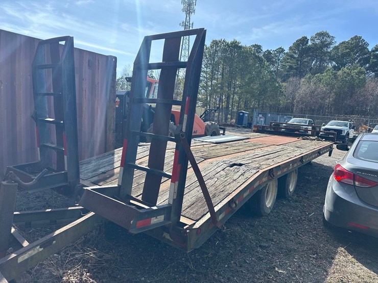 2014-kaufman-8x25ft-tandem-axle-equipment-trailer-image-5