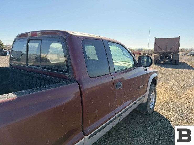2000-dodge-dakota-image-23