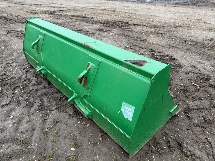 john-deere-7-image-2