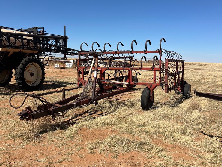 john-deere-1700-image-1