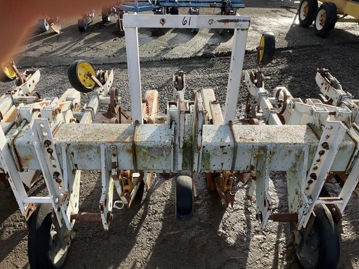 rau-3-pt-3-row-60"-cultivator-image-8