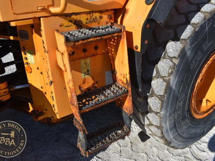 2016-hyundai-hl955-image-20