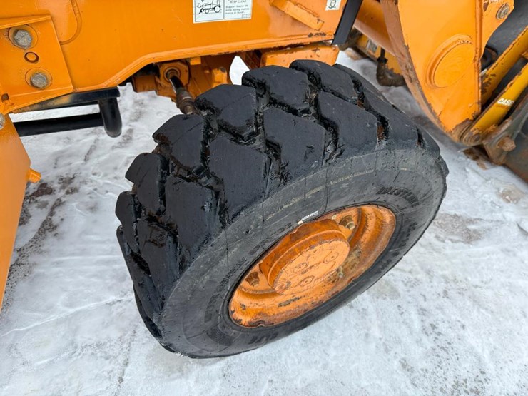 case-570n-xt-image-9