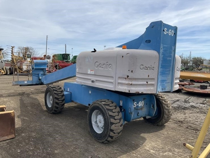 genie-s-60-60'-s.p.-aerial-lift,-4wd,-diesel-image-4
