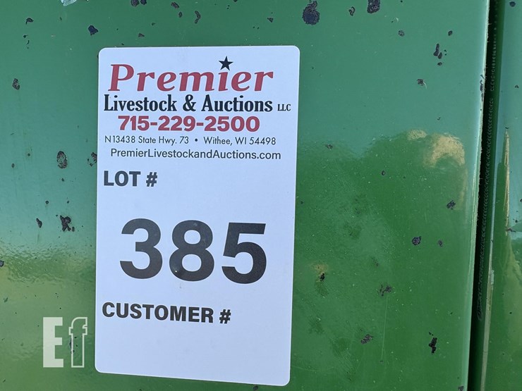 2020-john-deere-560m-image-11