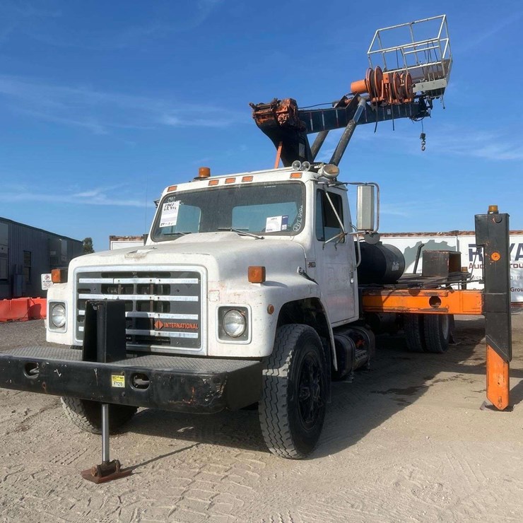 1987 INTERNATIONAL 3