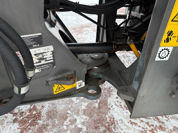 2015-sdlg-lg958l-image-41