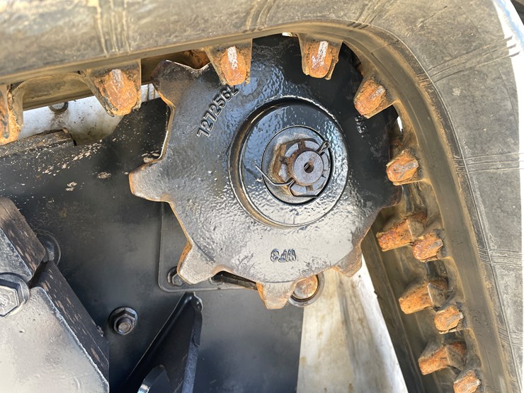 2024-bobcat-mt100-image-15