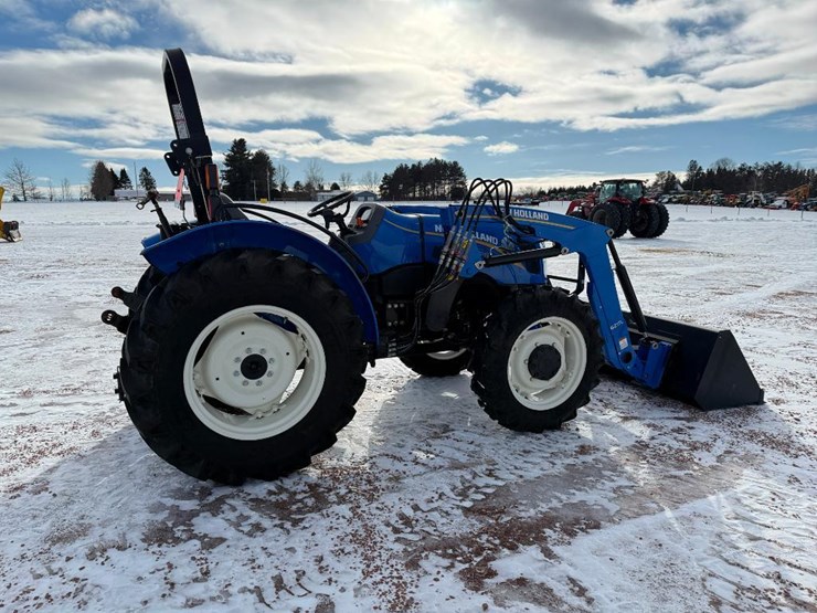 2023-new-holland-workmaster-60-image-4