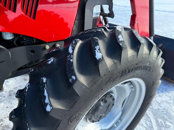 case-ih-maxxum-125-image-11