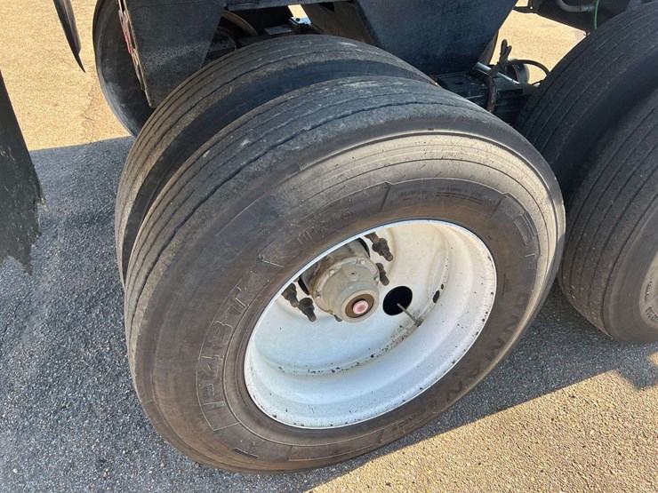 2022-clement-dump-trailer-image-14