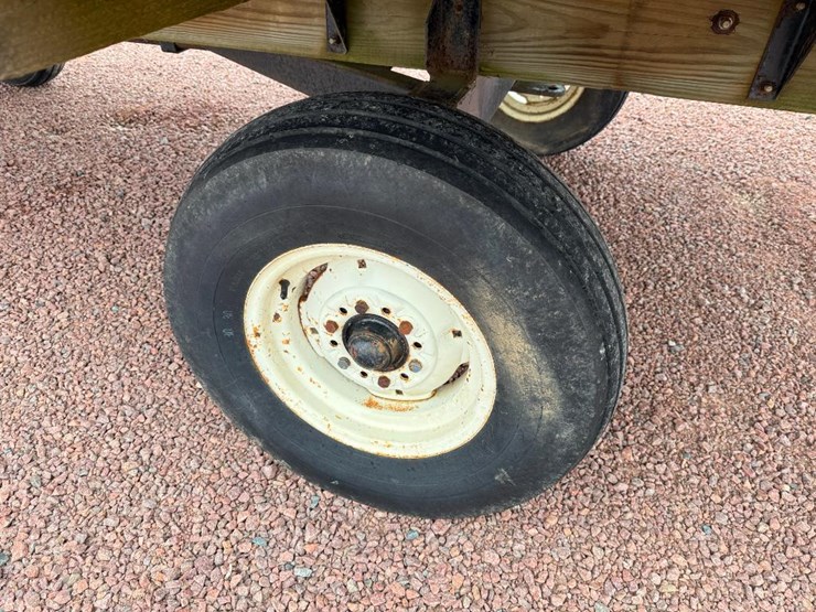 #388-•-lot-388-image-7