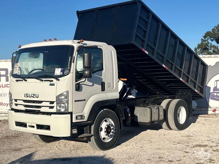 2018-isuzu-ftr-image-1
