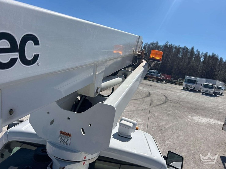 2012-altec-at200a-image-35