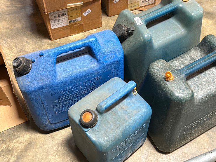 #94-•-(4)-kerosene-jugs-image-3