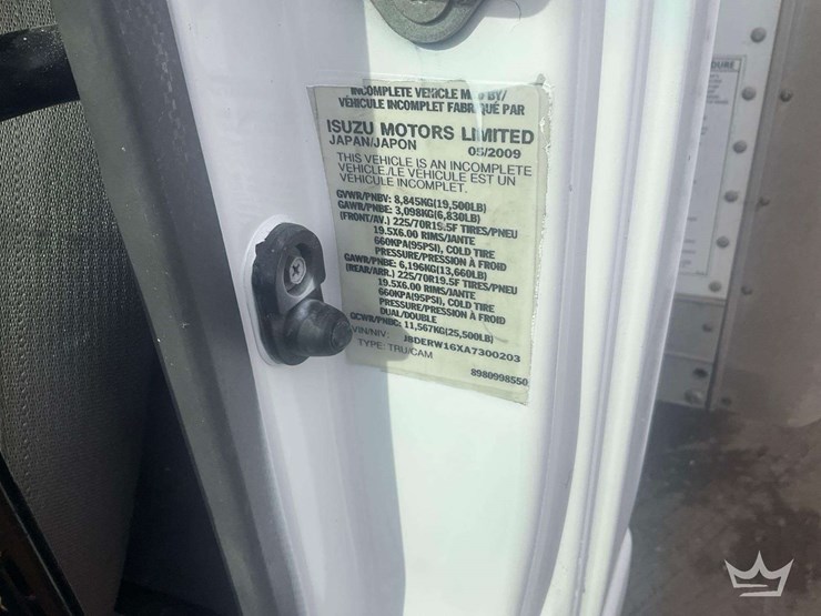 2010-gmc-w5500-image-5