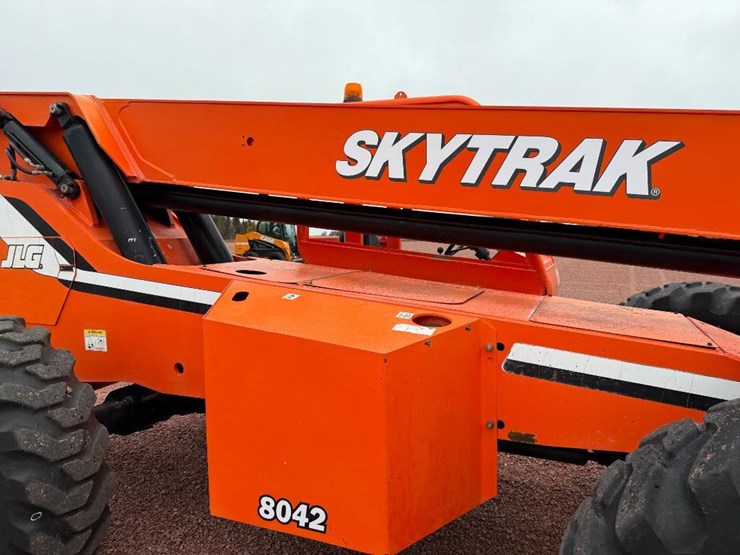 2006-sky-trak-8042-image-13