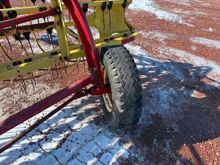 new-holland-256-image-8