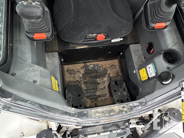 2023-bobcat-t62-image-21