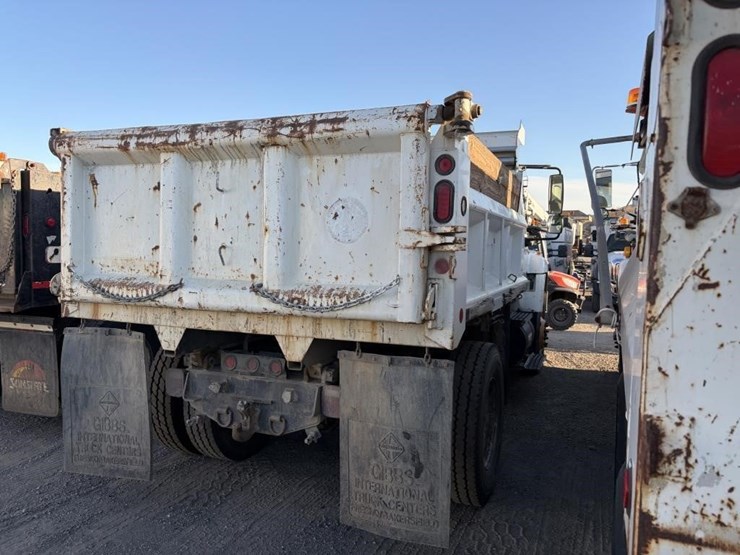 2008-international-workstar-7300-image-3