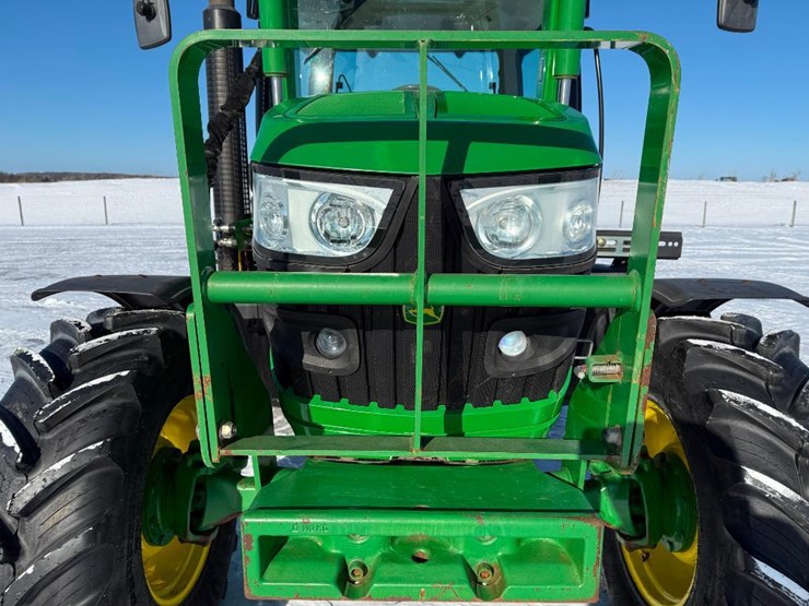 john-deere-6125r-image-41