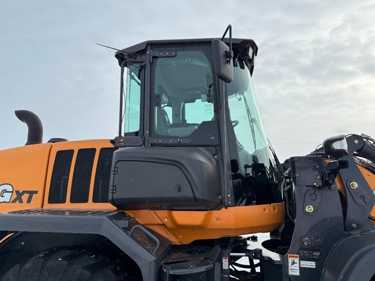 2019-case-621g-xt-image-18