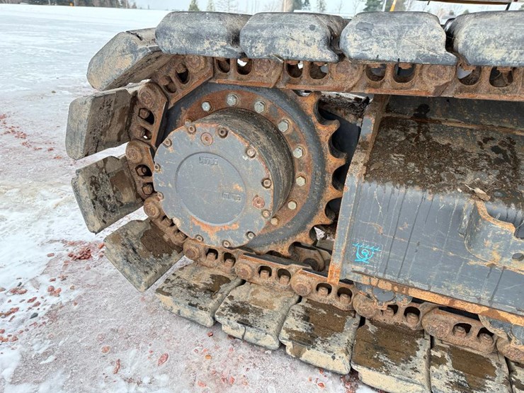 case-cx145dsr-image-18