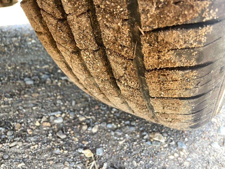 2013-nissan-pathfinder-image-21