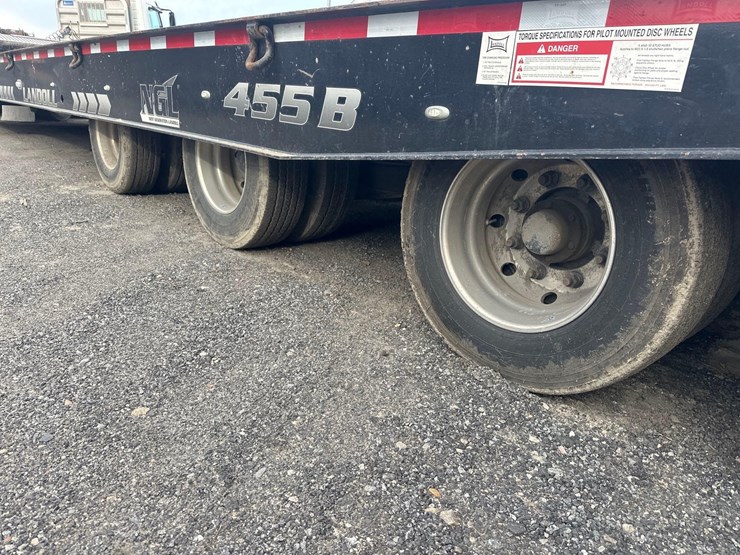 2023-landoll-455b-image-17