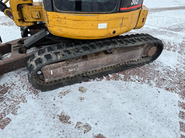 caterpillar-303cr-image-7