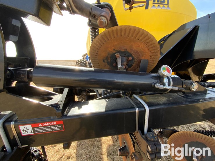 2023-fast-8324-16r30-fertilizer-applicator-image-17