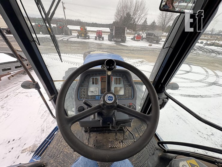 2002-new-holland-8670a-image-22