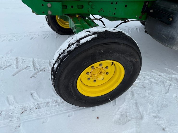 john-deere-6420-image-12