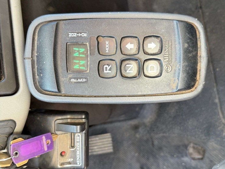 2011-international-workstar-7400-image-72