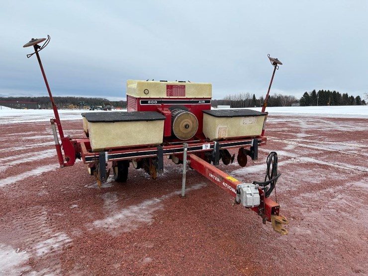 #74-•-lot-74-image-2