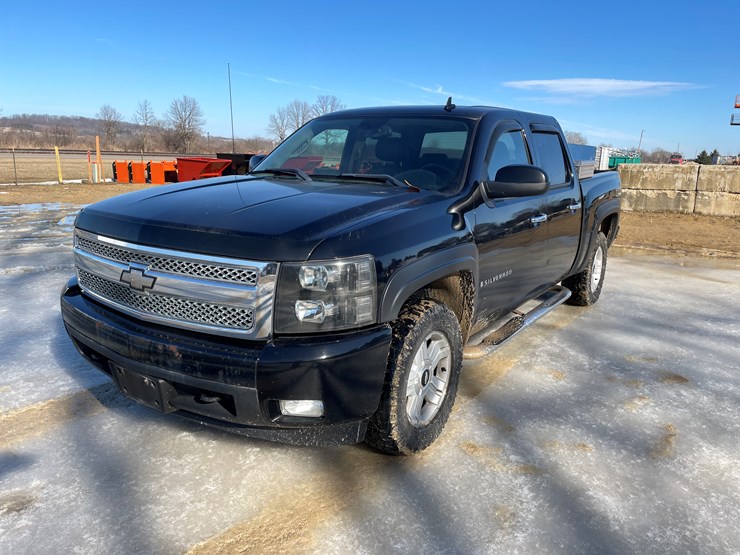 2007-chevrolet-silverado-1500-image-1