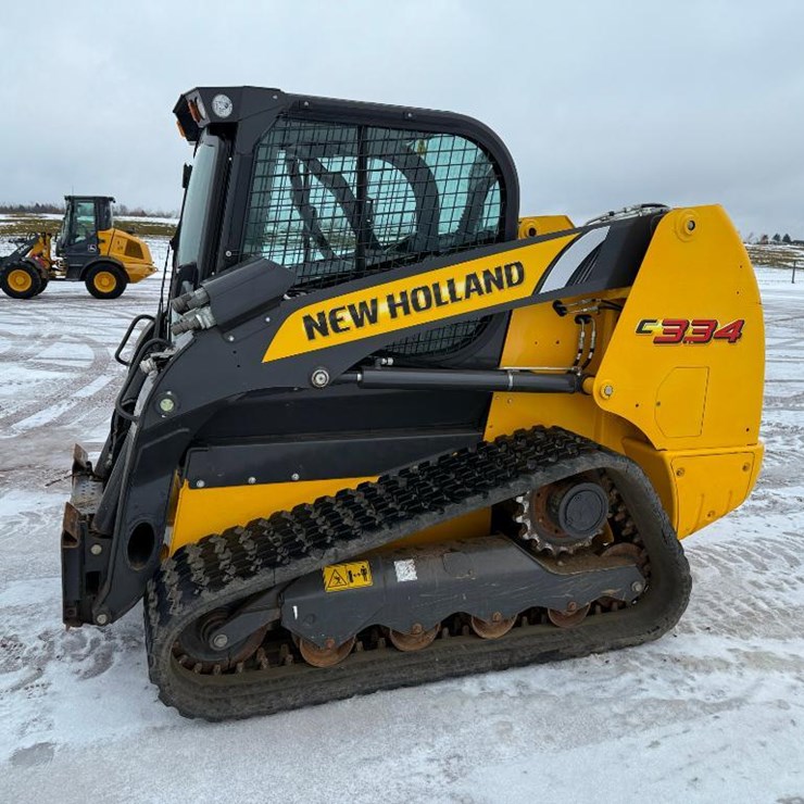 2023 NEW HOLLAND C334
