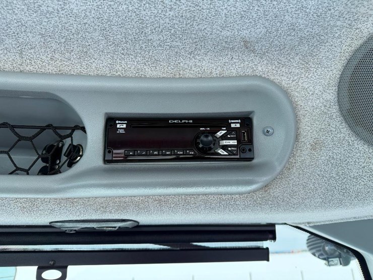 new-holland-t8.320-image-65