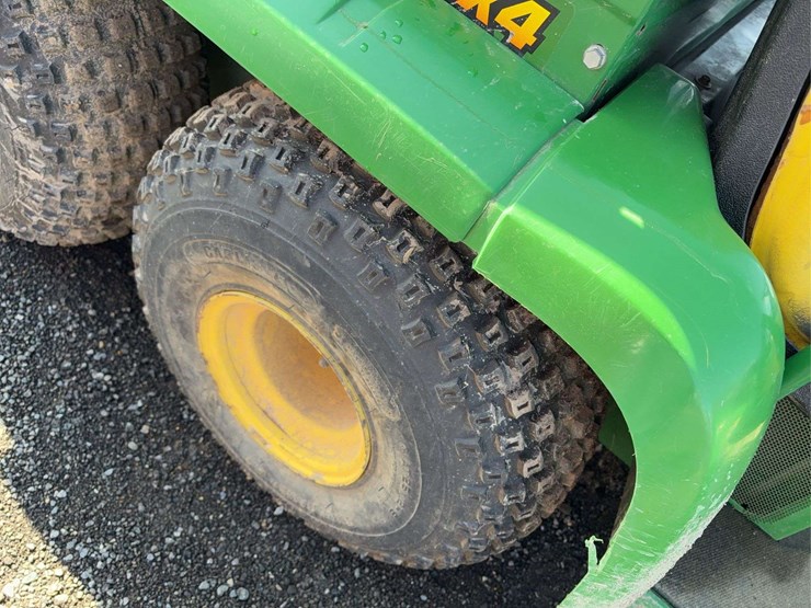 john-deere-gator-image-6