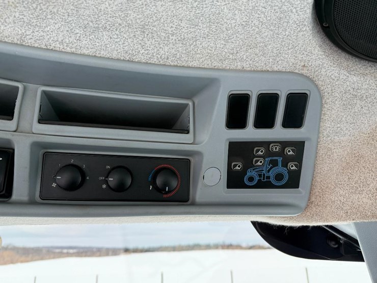 new-holland-t7.210-image-62