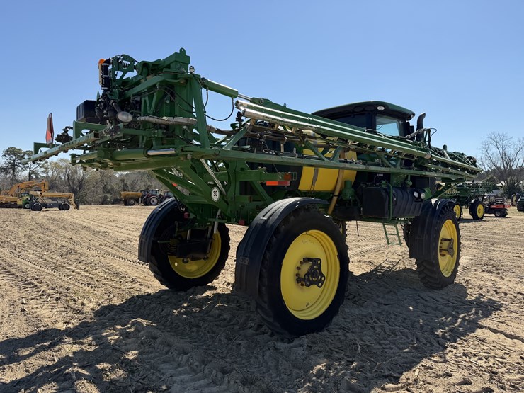 2017-john-deere-r4030-image-5