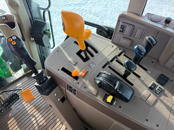 john-deere-6120m-image-45