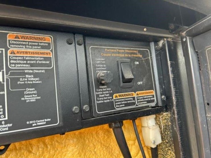 2014-central-boiler-cl-6048-duel-fuel-furnace-image-15