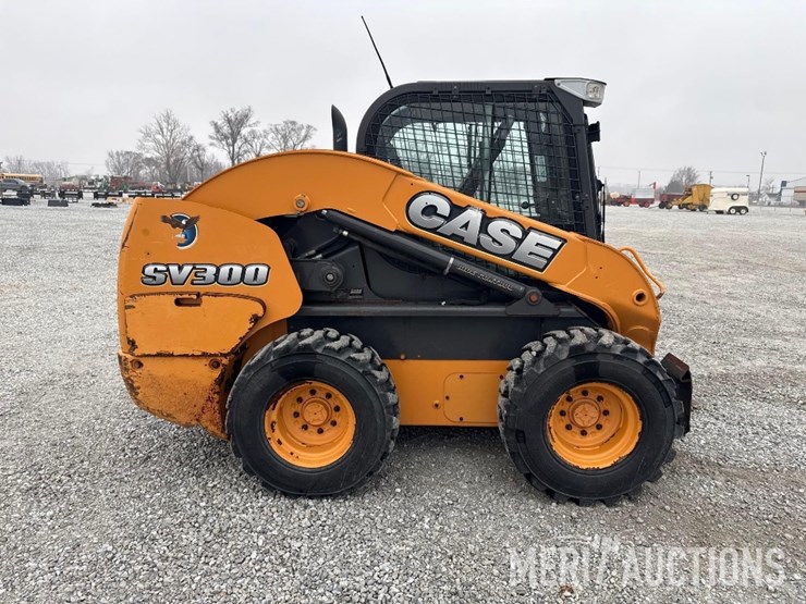 2012-case-sv300-image-6