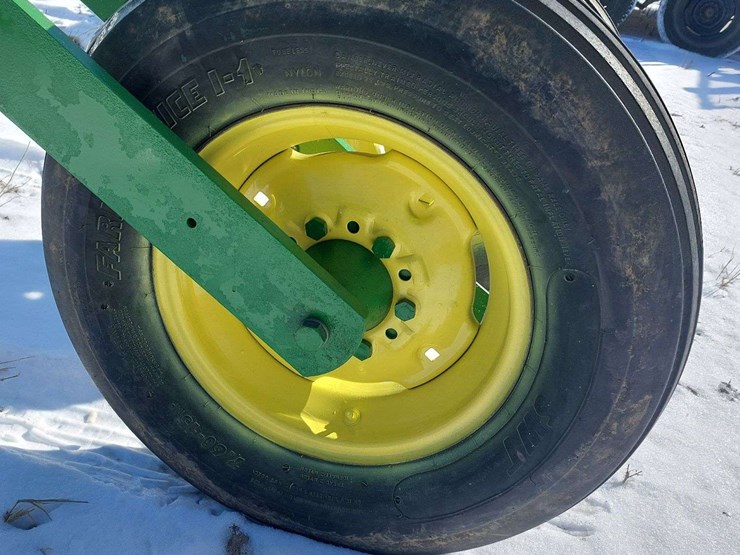 john-deere-7000-image-11