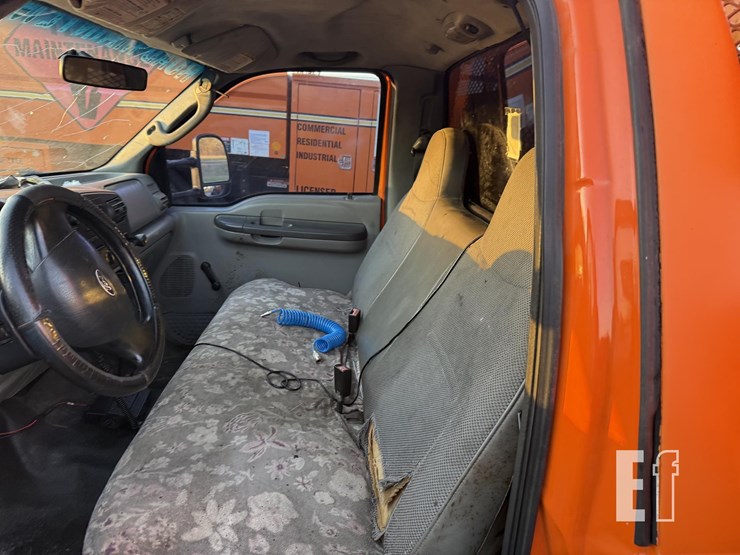 2005-ford-f350-image-7